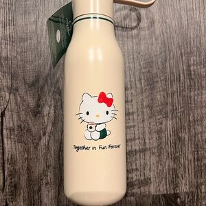 Starbucks x Hello Kitty Water Bottle 20 oz LIMITED EDITION